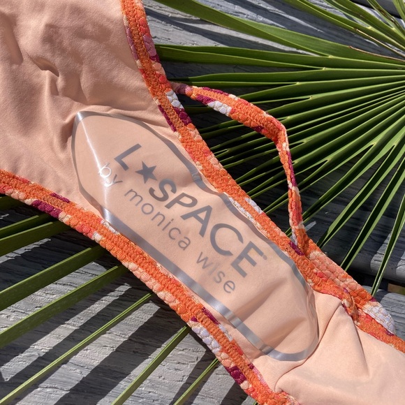 L*SPACE Set - Sunset Sparkle Millie Triangle Bikini Top & Jay Bitsy Bottom - L - Picture 7 of 9